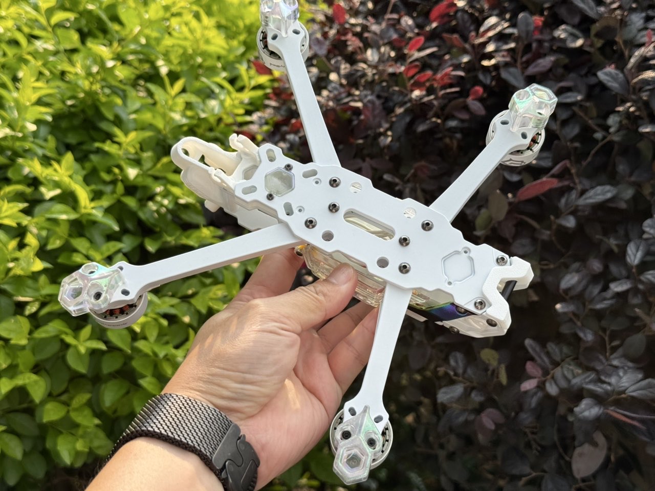 SpeedyBee Mario 5 White Frame  - Fpv Drone Bag recension och pris